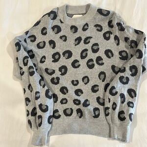 Abercrombie & Fitch Sweater